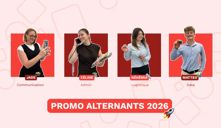 Promo alternants 2026 de Ntico : Jade en communication, Céline en administration, Néhémia en logistique et Matteo en data, posant chacun avec un objet de leur métier.